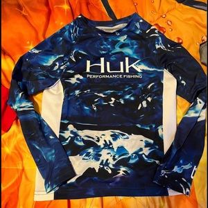 HUK youth sz small brand new